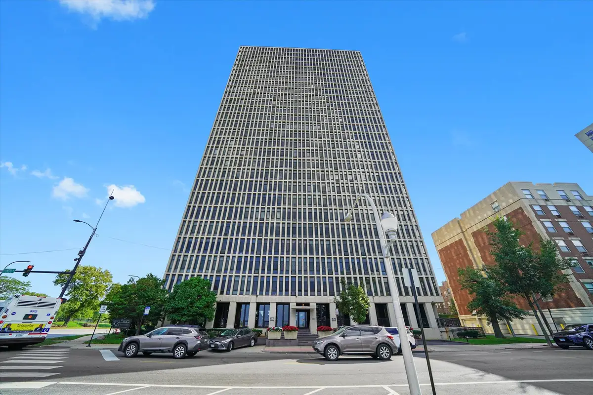 6700 S South Shore Drive #8A, Chicago, IL 60649 - Image #1