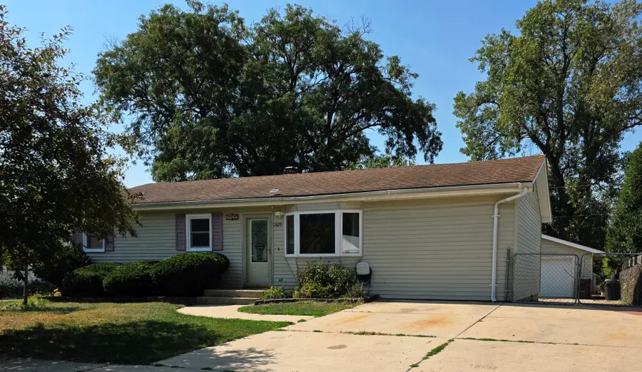 3429 Ed Vera Drive, Rockford, IL 61109 - Image #2