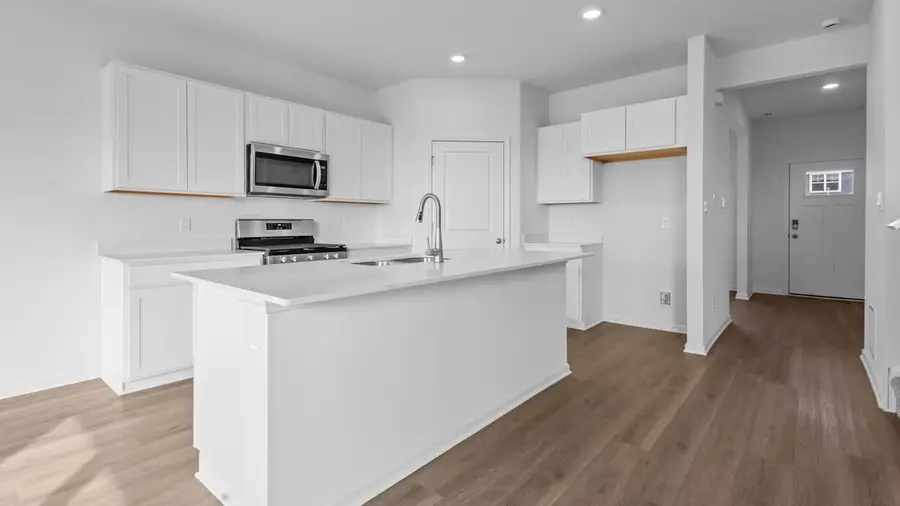 963 Sapphire Lane, Montgomery, IL 60538 - Image #3