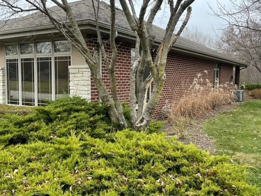 104 River Run Drive, Saint Anne, IL 60964 - Image #2