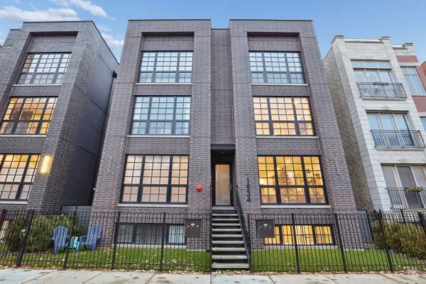 1934 W Belmont Avenue #1E, Chicago, IL 60657