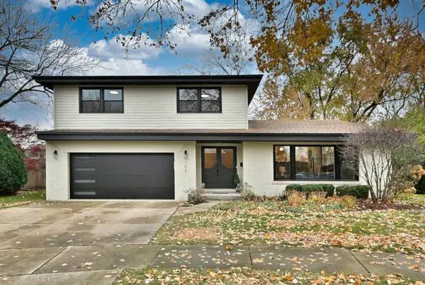 705 S Edgewood Avenue, Elmhurst, IL 60126