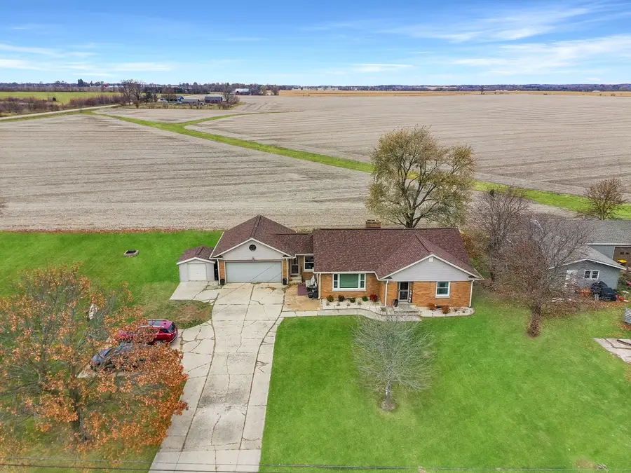 108 E Grove Street, Poplar Grove, IL 61065 - Image #3
