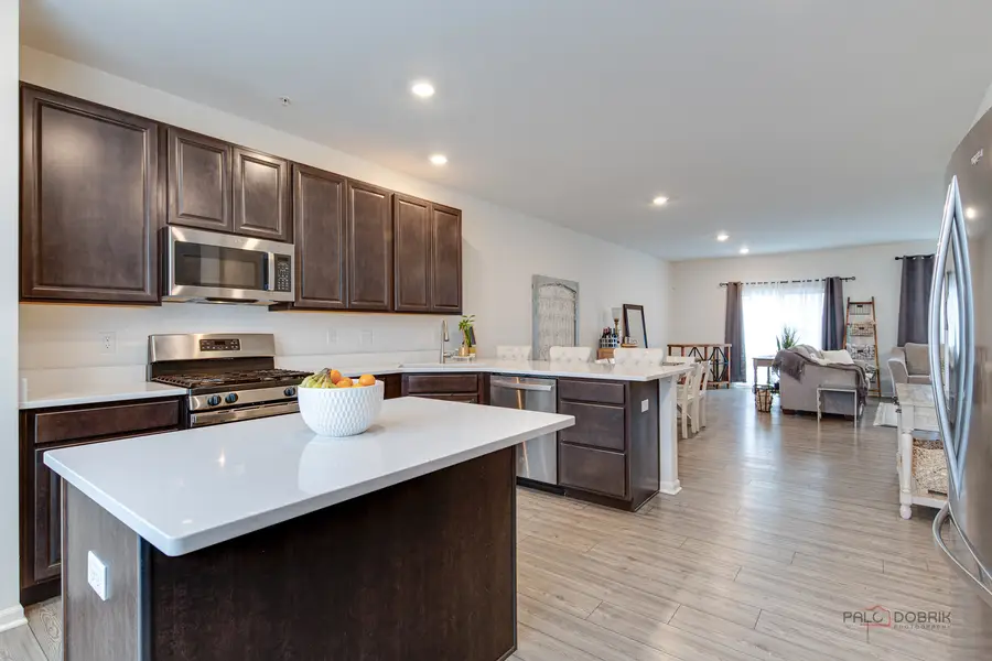 1017 Atterberg Road, South Elgin, IL 60177 - Image #3