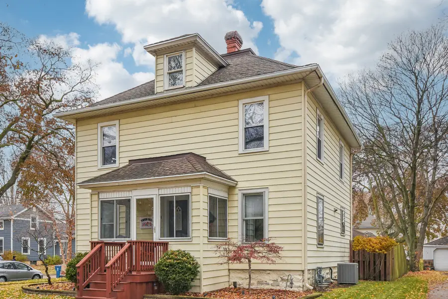 404 E Benton Street, Morris, IL 60450 - Image #2