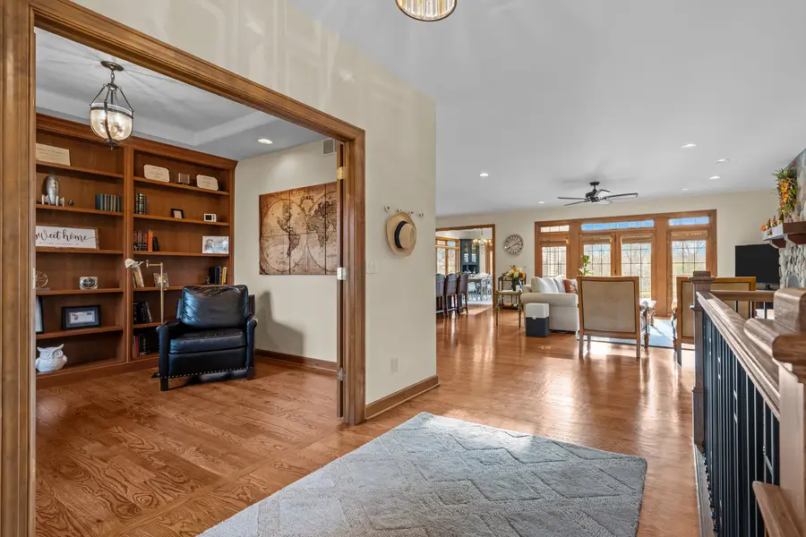 43W493 Thornapple Tree Road, Sugar Grove, IL 60554 - Image #3