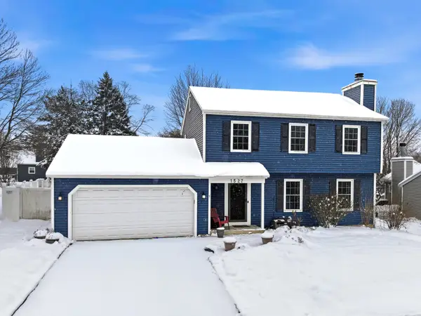 1527 Williams Avenue, St. Charles, IL 60174