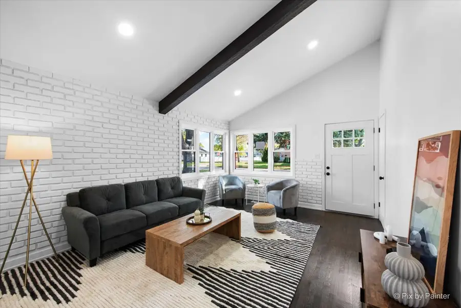 600 N Iowa Avenue, Villa Park, IL 60181 - Image #2