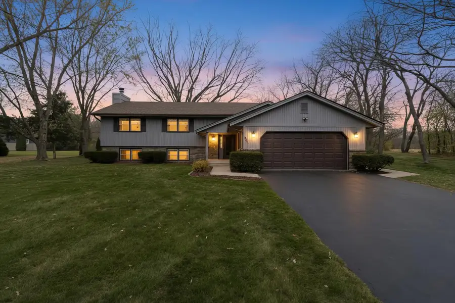 4761 Huxley Drive, Rockford, IL 61101 - Image #2
