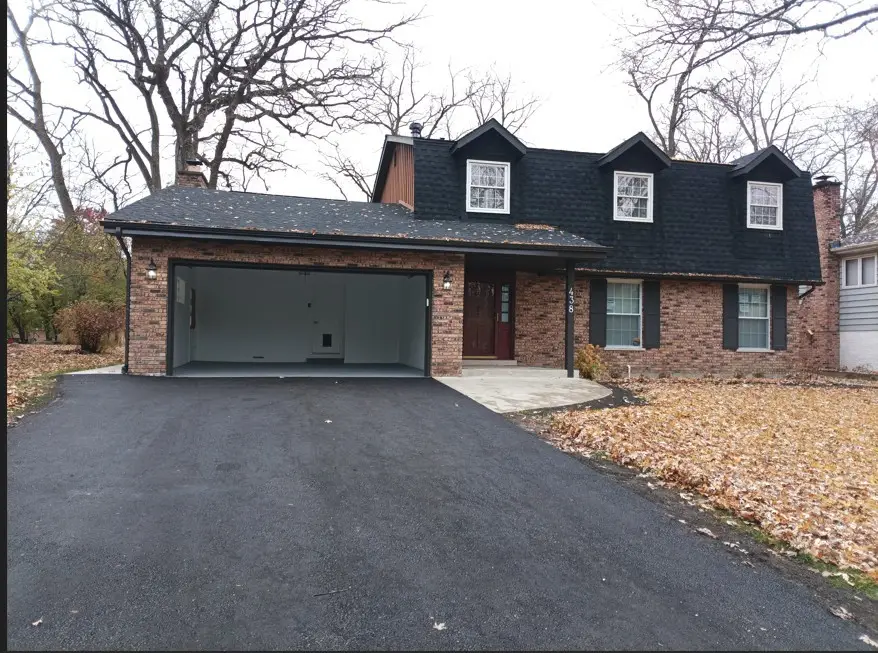 438 Hamilton Wood Road, Homewood, IL 60430 - Image #2