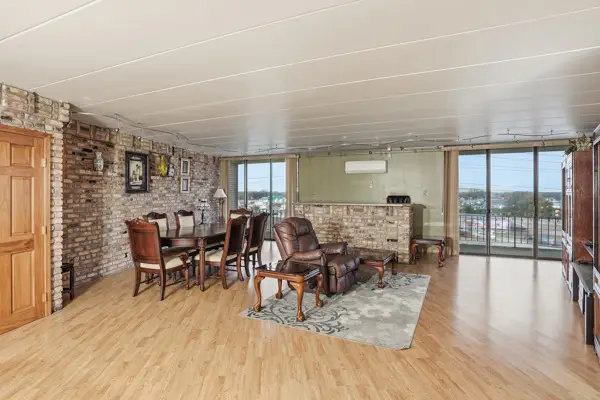 2304 Holiday Terrace #505, Lansing, IL 60438 - Image #2