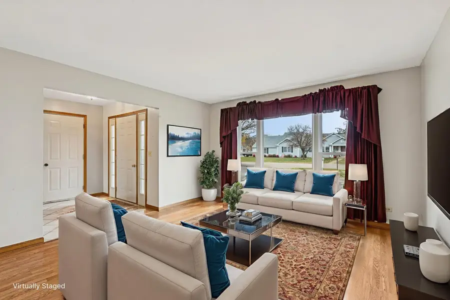 915 Beaver Pond Drive, Marengo, IL 60152 - Image #2