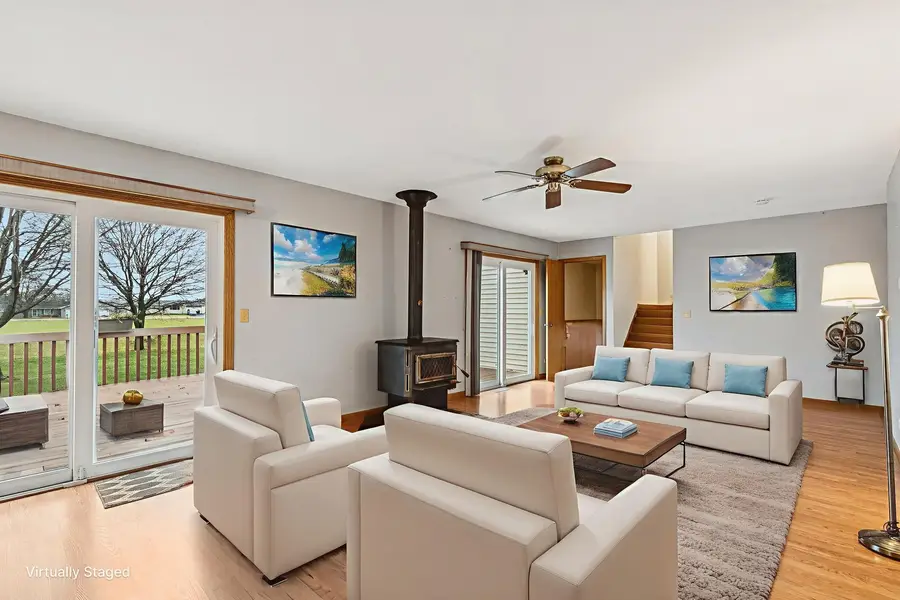 915 Beaver Pond Drive, Marengo, IL 60152 - Image #3