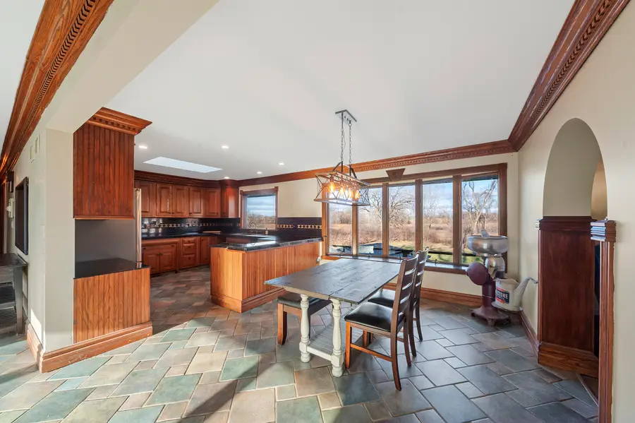 28766 W Burnett Road, Island Lake, IL 60042 - Image #3