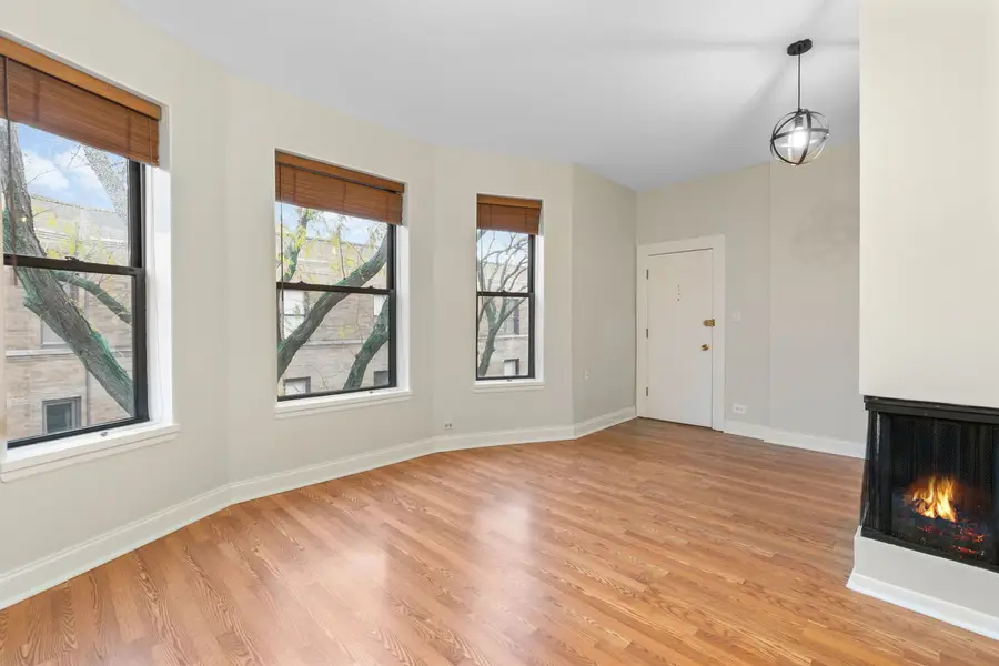 754 W California Terrace #3, Chicago, IL 60657 - Image #3