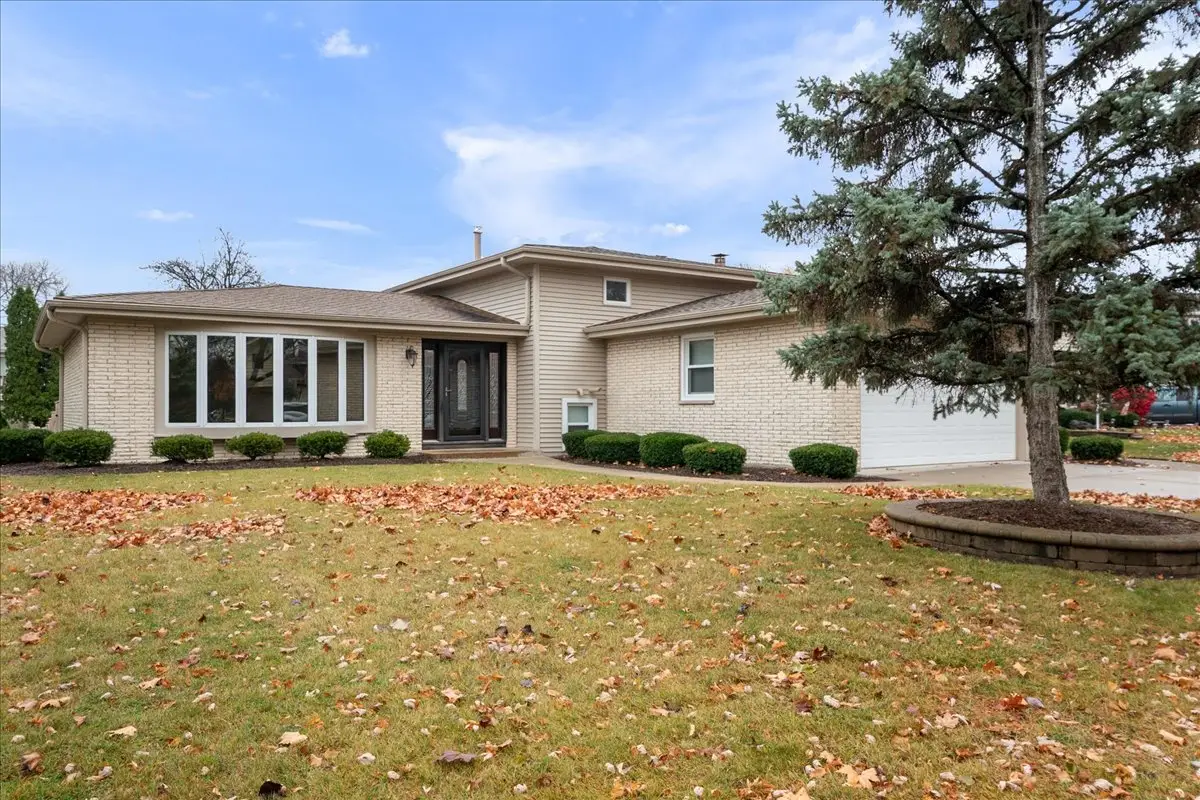 731 Highpoint Court, Schaumburg, IL 60193 - Image #1