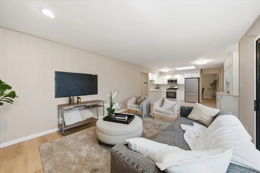 17048 Clyde Avenue, South Holland, IL 60473 - Image #3