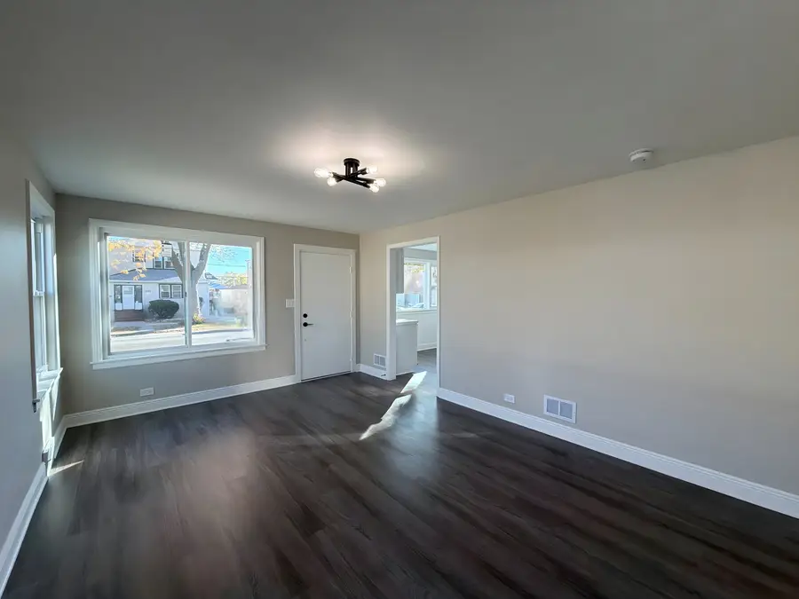 536 24th Avenue, Bellwood, IL 60104 - Image #3