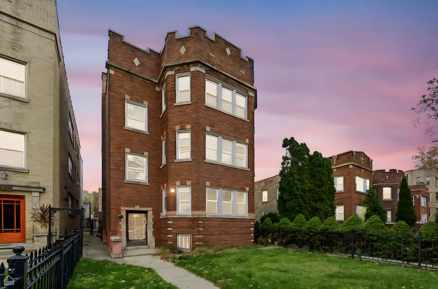 7824 S Euclid Avenue, Chicago, IL 60649 - Image #2