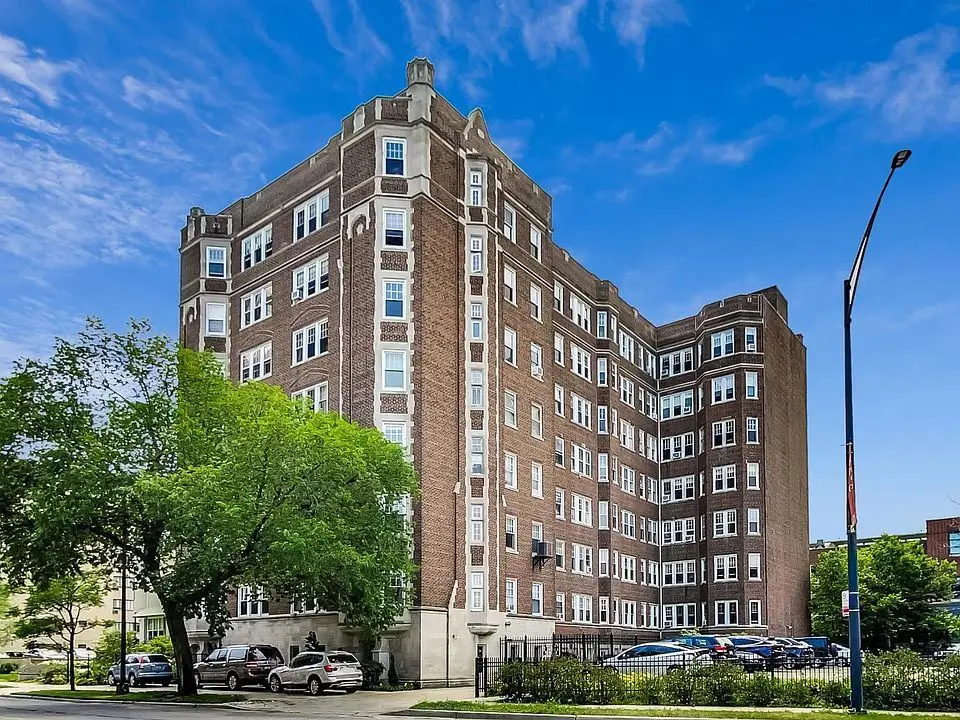 6334 N Sheridan Road #3F, Chicago, IL 60660 - #1