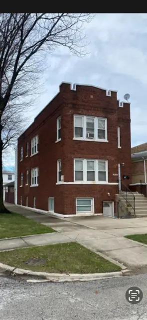 5700 N Parkside Avenue, Chicago, IL 60646 - Image #1