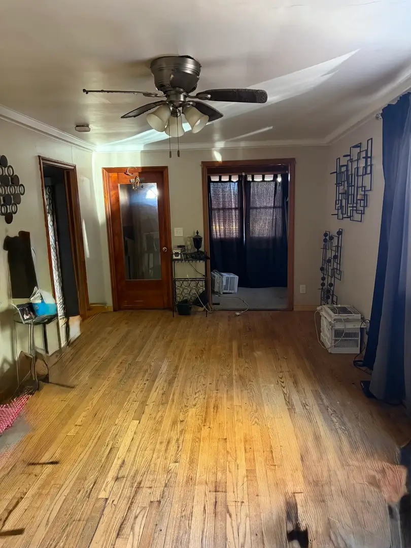 Address Withheld By Seller, Urbana, IL 61801 - Image #2