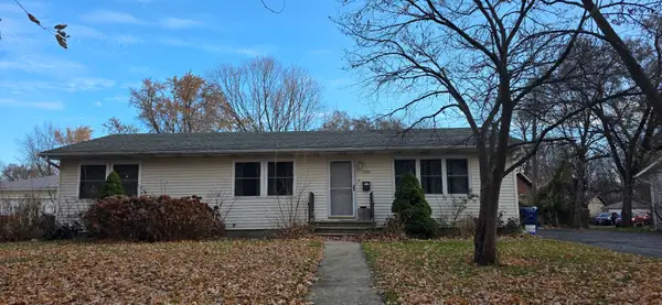 1722 Oakwood Avenue, DeKalb, IL 60115