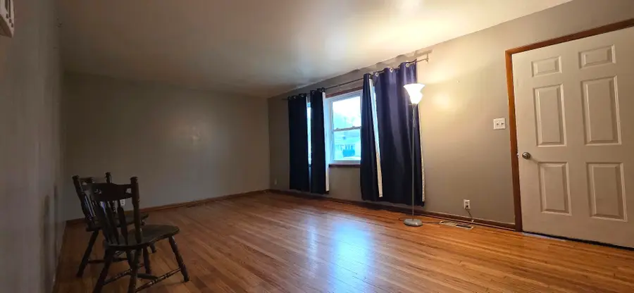 1722 Oakwood Avenue, Dekalb, IL 60115 - Image #3