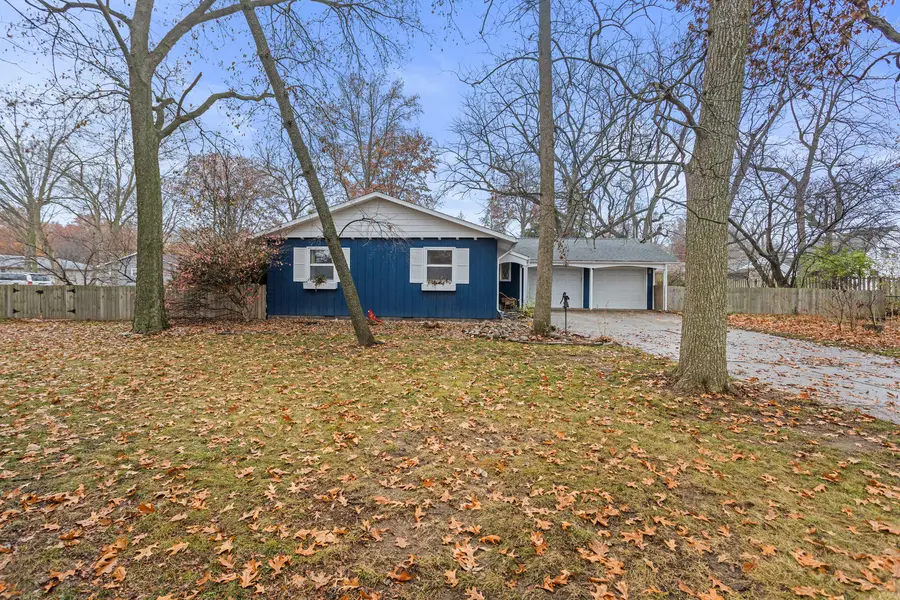 204 W Oak Street, Mahomet, IL 61853 - Image #2
