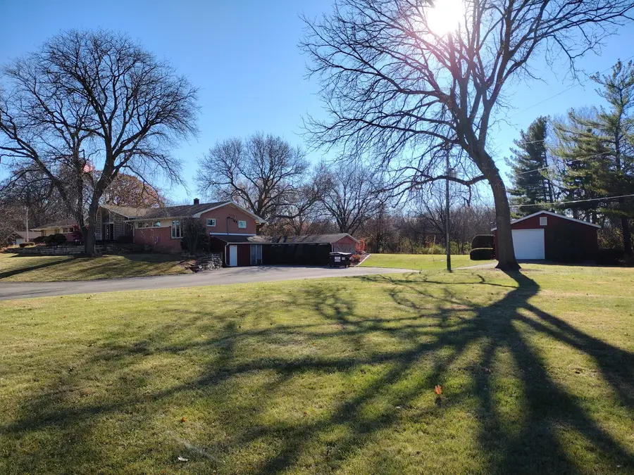 4910 Kilburn Avenue, Rockford, IL 61101 - Image #3