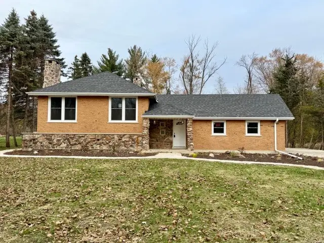 22W070 Byron Avenue, Addison, IL 60101 - Image #1