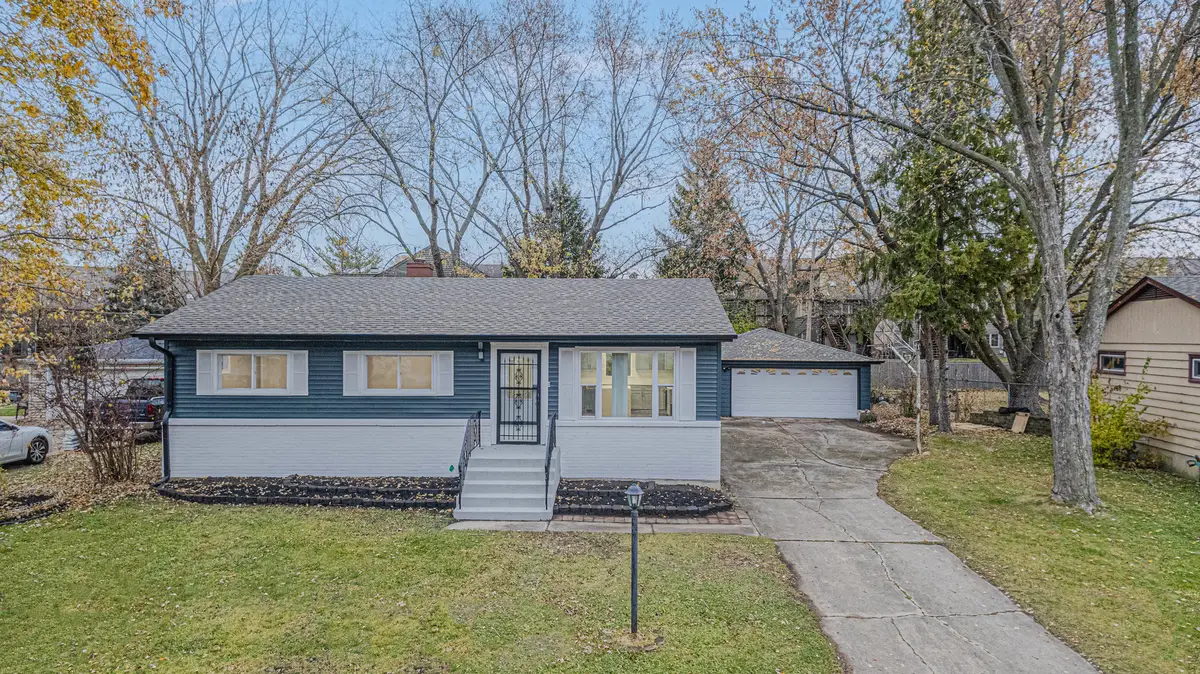 9N621 Flora Drive, Elgin, IL 60123 - Image #1