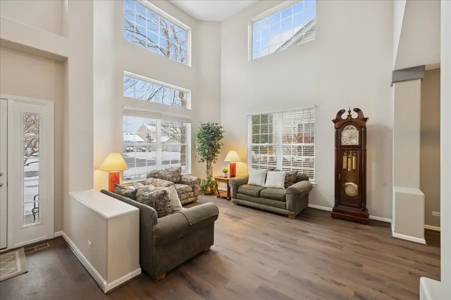 8 Litchfield Court, Lake In The Hills, IL 60156 - Image #2