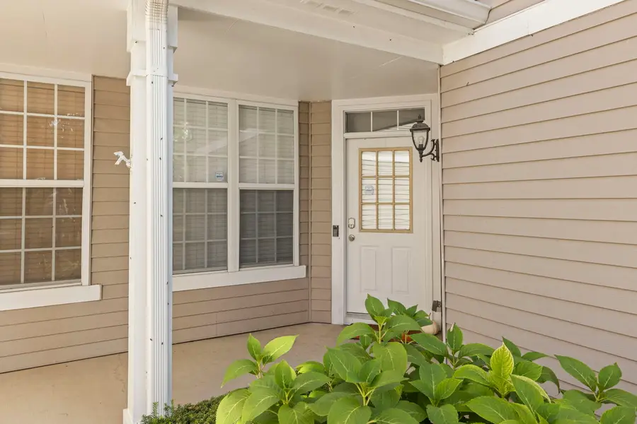 2911 Dearborn Court, Naperville, IL 60563 - Image #2