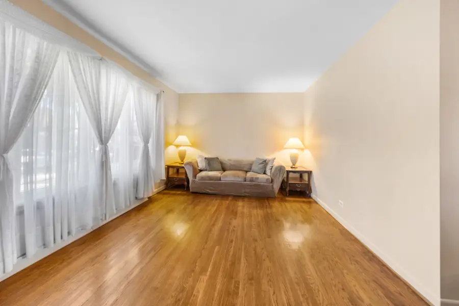 1624 Boeger Avenue, Westchester, IL 60154 - Image #3