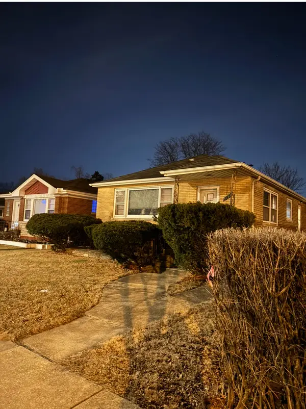 5265 W Devon Avenue, Chicago, IL 60646