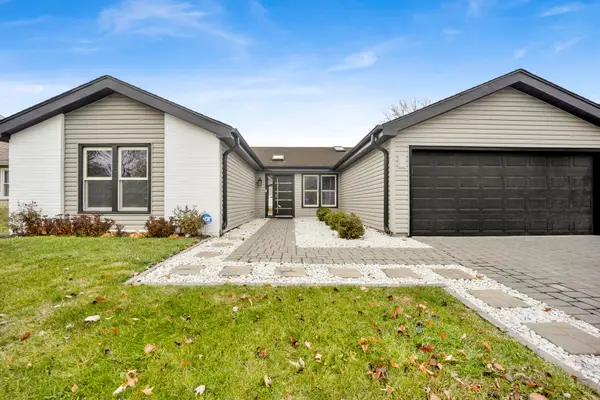 1941 Glenrock Lane, Glendale Heights, IL 60139