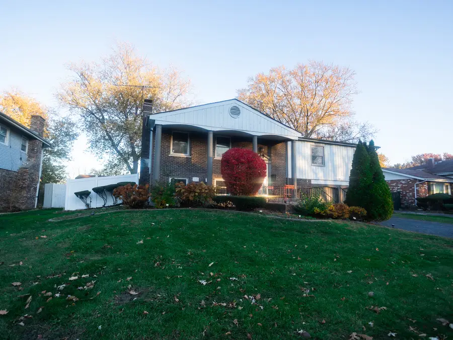 18051 Los Angeles Avenue, Homewood, IL 60430 - Image #3