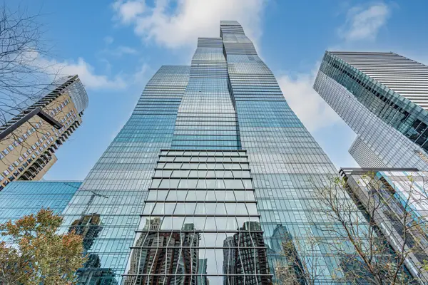 363 E Wacker Drive #1402, Chicago, IL 60601