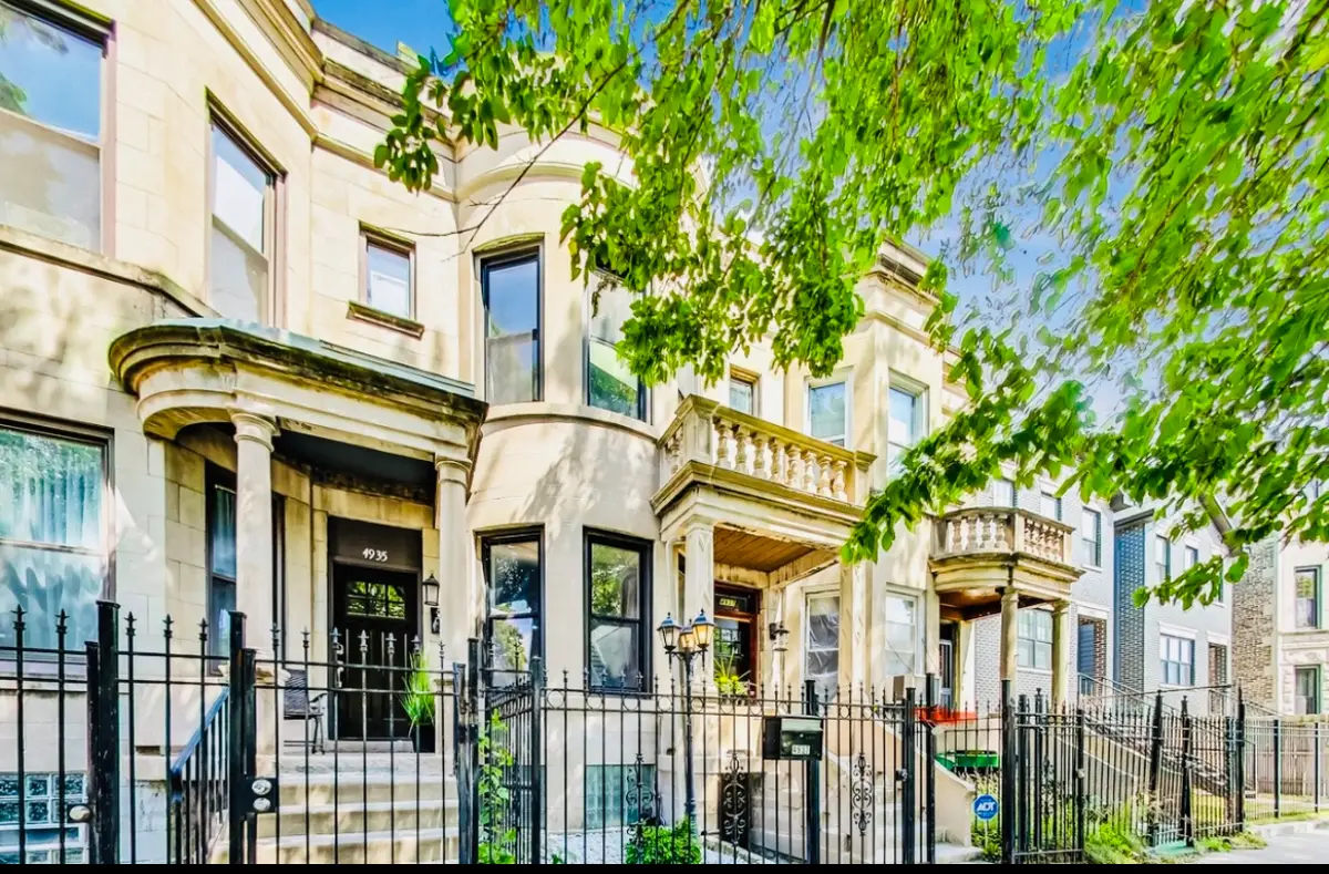 4937 S Prairie Avenue, Chicago, IL 60615 - Image #1