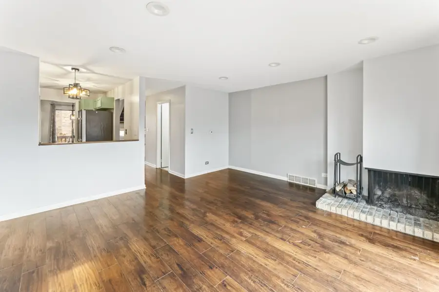 1609 Waxwing Court, Schaumburg, IL 60173 - Image #3