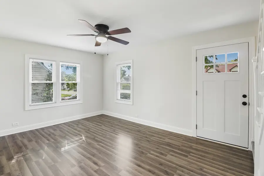 1511 Pine Grove Avenue, Round Lake Beach, IL 60073 - Image #3