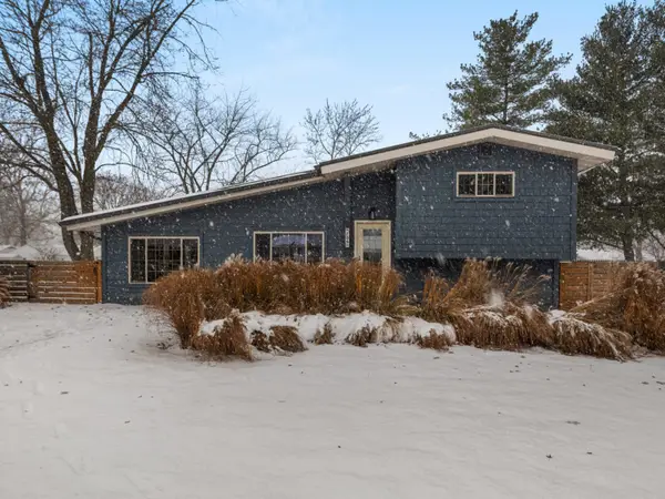 706 Madison Street, Monticello, IL 61856