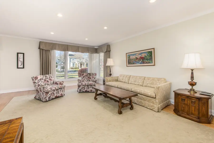 Address Withheld By Seller, Park Ridge, IL 60068 - Image #3