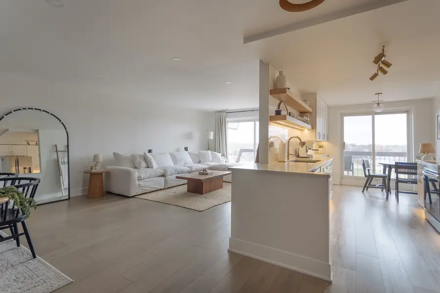 8100 W Foster Lane #508, Niles, IL 60714 - Image #3