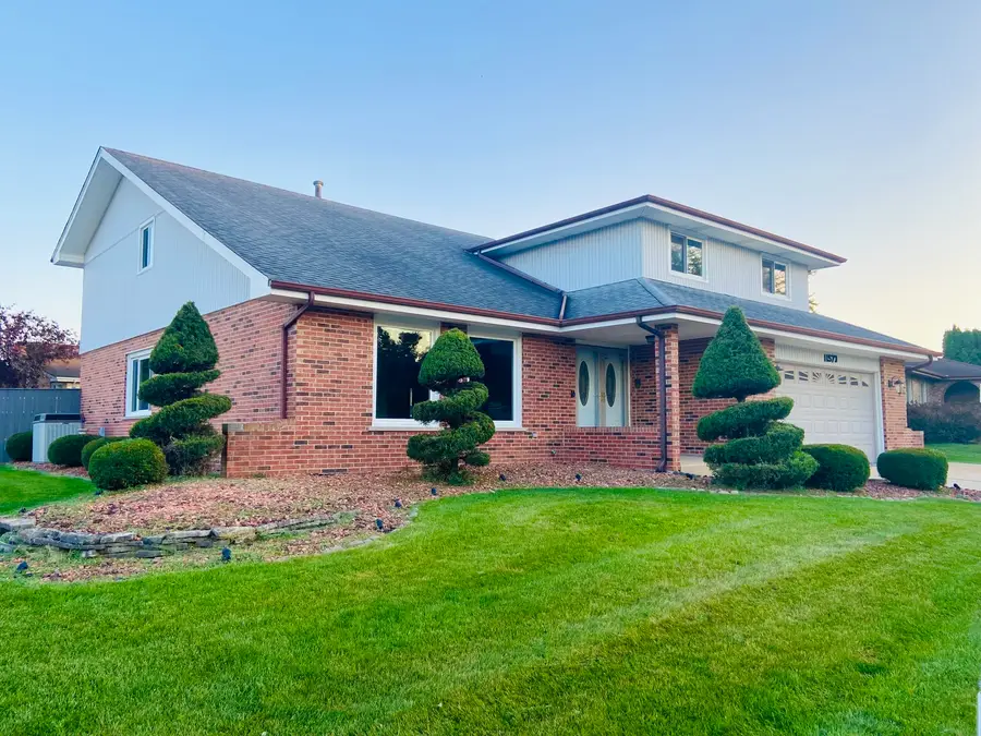 11573 Brook Hill Drive, Orland Park, IL 60467 - Image #2