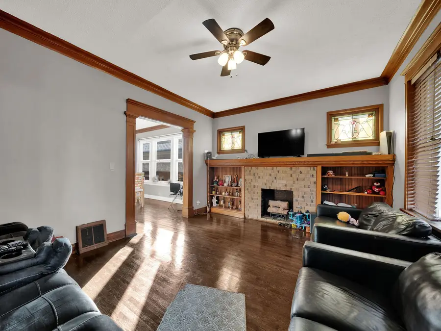 6333 S Whipple Street, Chicago, IL 60629 - Image #2