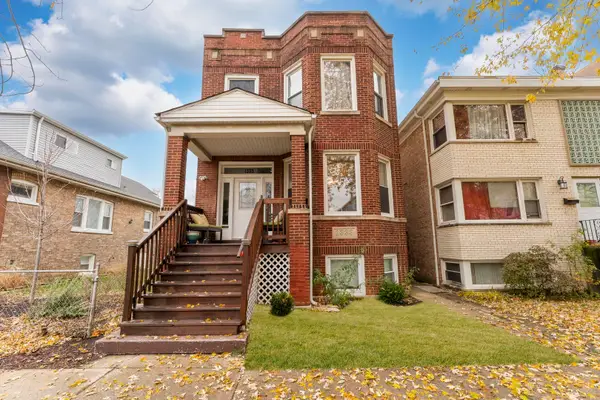 1333 Clinton Avenue, Berwyn, IL 60402