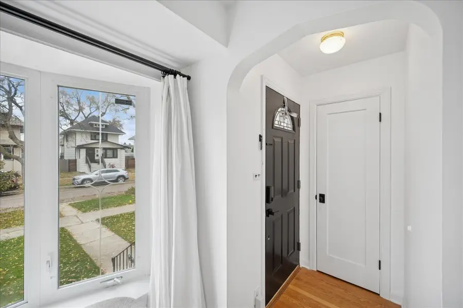 821 Lathrop Avenue, Forest Park, IL 60130 - Image #2