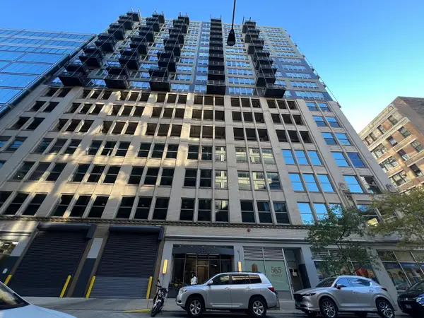565 W Quincy Street #911, Chicago, IL 60661